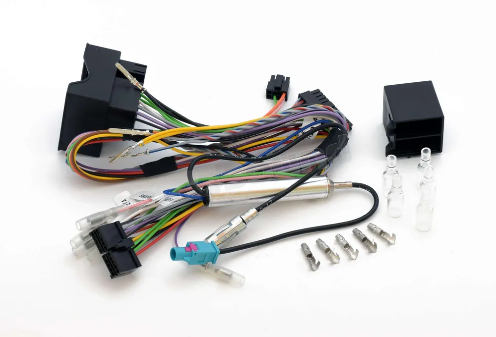 Macrom M-3476560 cablaggio specifico per M-URI.DA-C con M-DVD6560 In