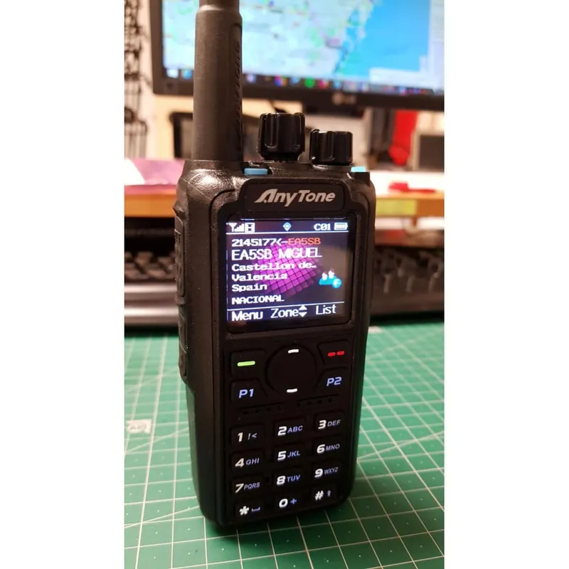 Retevis RT73 Ricetrasmettitore DMR Veicolare Dual Band