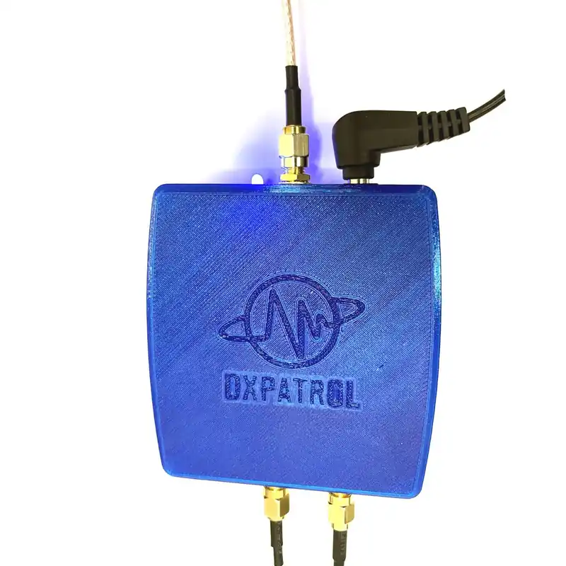 Tracker T-1000E Meshtastic GPS LoRa Bluetooth