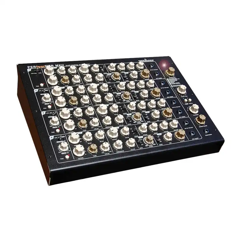 Yamaha P-145 B
