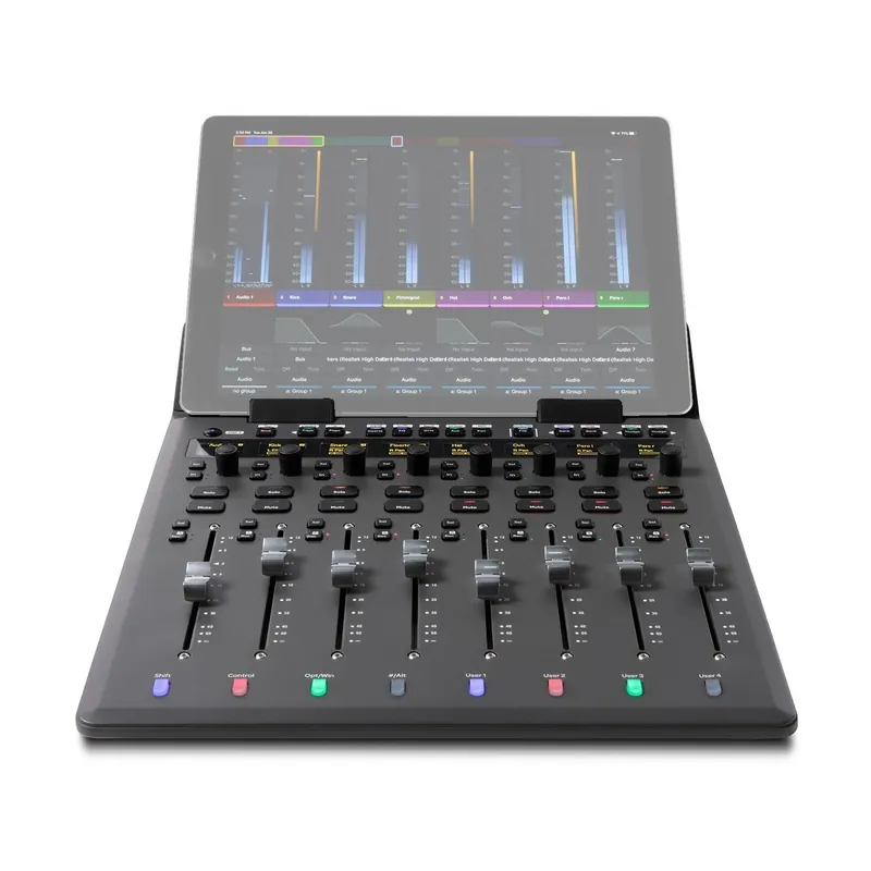 TC Helicon VoiceTone C1