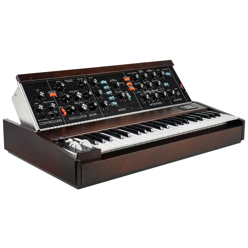 Korg PA-600